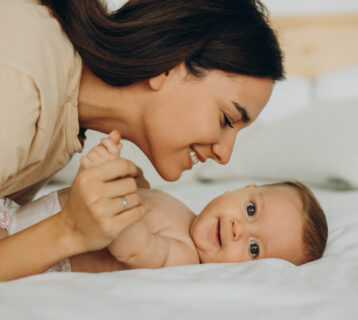 cosa regalare ad una mamma che ha appena partorito